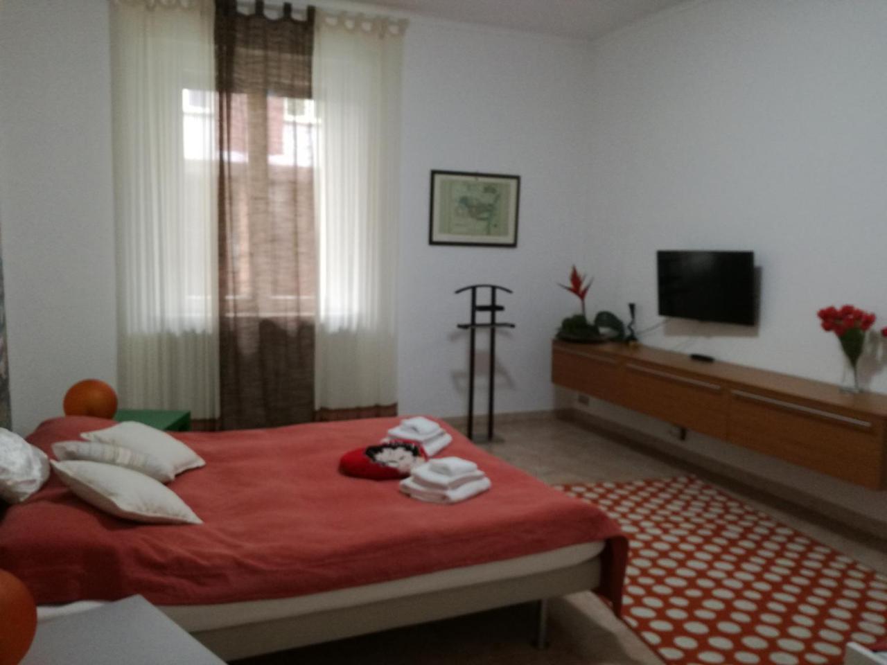 Silvia Apartment Turin
